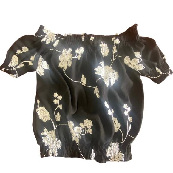 Meiling Fashion Black Off-Shoulder Floral Embroidered Top – Size Large - Picture 1 of 5